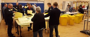 Valget er slut – stemmer tælles op