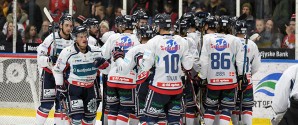 Nordjyske Bank inviterer kunderne til gratis ishockey på fredag
