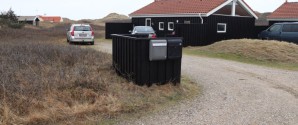 Læserbrev: Strande og klitter ligner en losseplads med hundegård