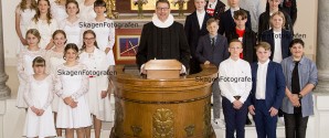 Så er årets første konfirmation i gang