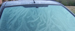 Guide: Forrudefrost kan koste kørekortet