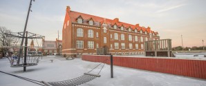 Hjalmar, Alberte, Signe Svendsen og Savage Rose gæster Kappelborg