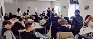 Elever på Frederikshavn Handelsskoles erhvervsuddannelser på brobygning hos UCN