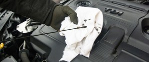Mekaniker: Sådan passer du på bilen gennem efterår og vinter