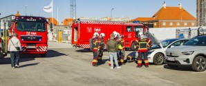 Mistanke om brand i elbil – viste sig at være damp fra opladning