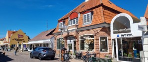 Stenbroen holder smykkeaften med Mads Z på Restaurant Luna