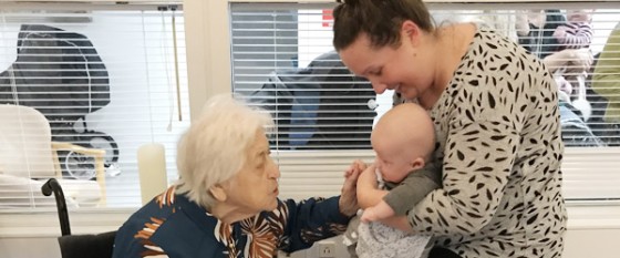 Babysalmesang på Plejecenteret blev en succes