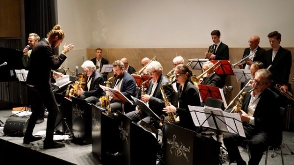 Sæby Big Band hylder Frank Sinatra i Den Svenske Sømandskirke