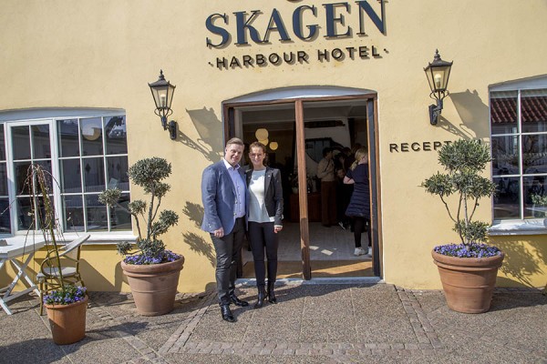 Didde og Jesper tog i mod på hotellet