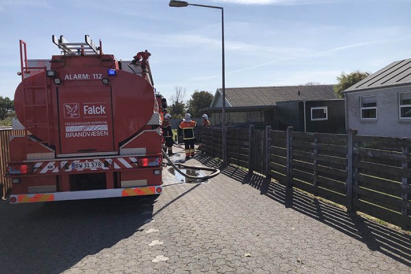 Overtændt træterrasse på Koralbanke