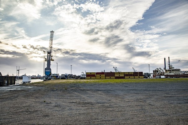 Containerterminal flyttet til Etape 3