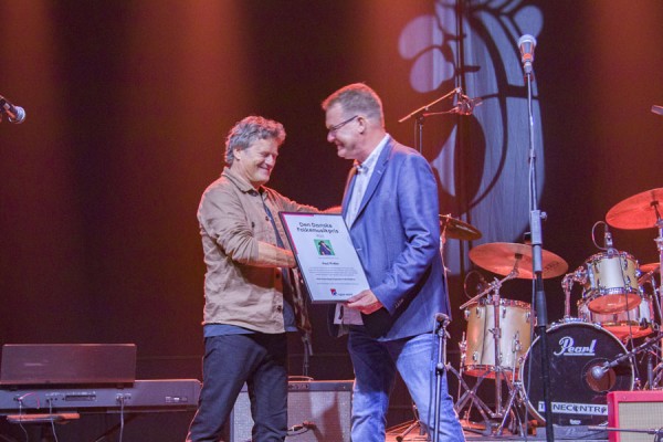 Poul Krebs modtager pris til Skagen Festival Sessions