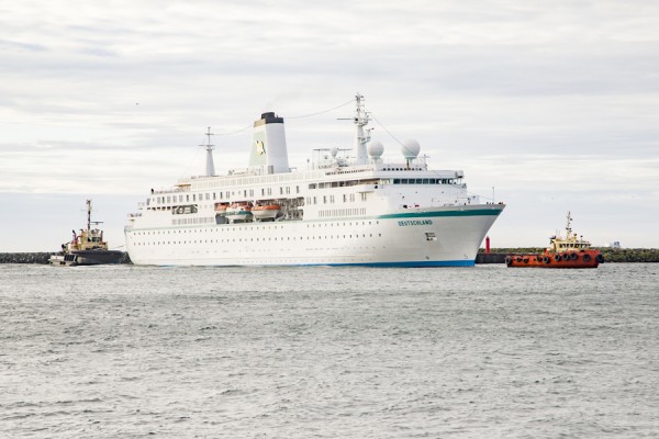 To krydstogtskibe på vej mod Skagen
