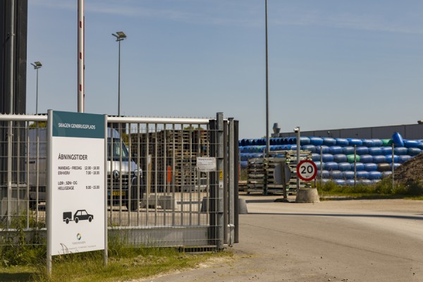 Nu udvider genbrugspladserne i Skagen, Sæby og Ravnshøj åbningstiden for private