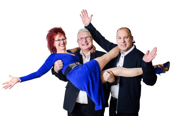Sussi og Drengene spiller op til fest på Pakhuset