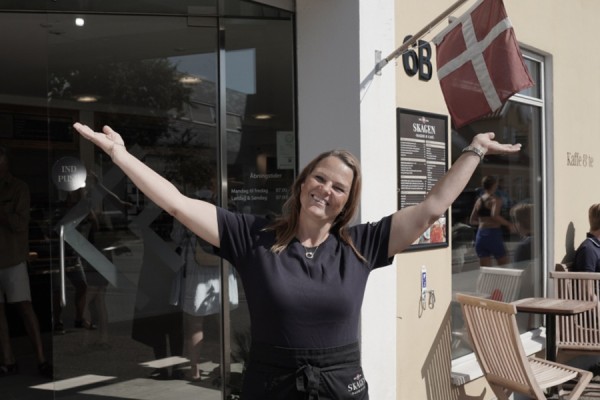 Stor succes for Skagen Bageri & Café i Østerby – lokale og turister strømmer til