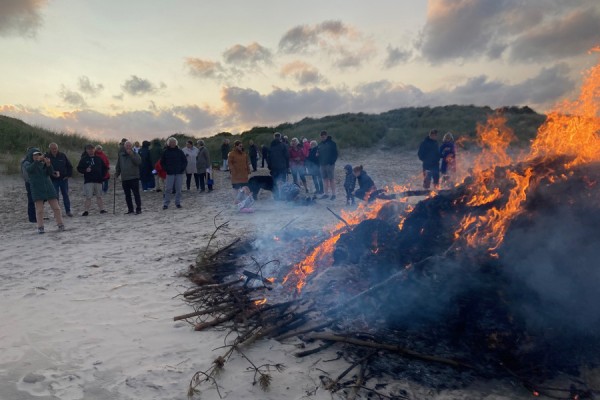 Skagens lillebror inviterer til Sankthansbål