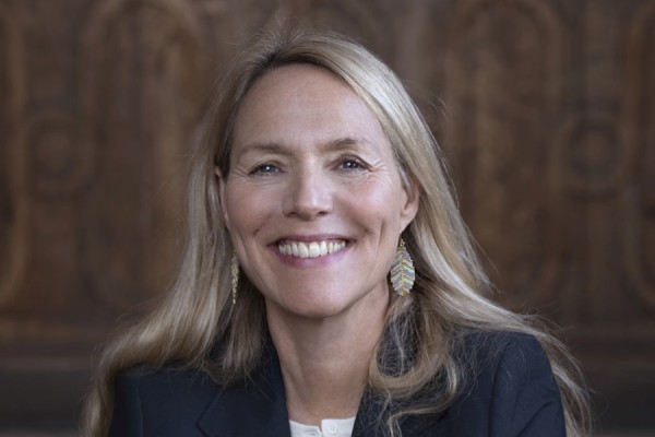 Alberte Winding modtager Den Danske Folkemusikpris 2026