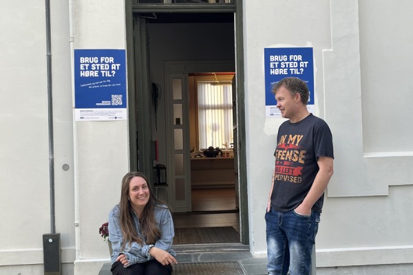 Her er døren åben søndag aften