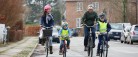 Forår får flere på cyklen – husk hjelmen