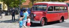 Bedfordbussen anno 1937 er på rette vej