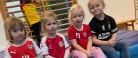 Vild indsamling til Børnecancerfonden ovenpå en dejlig fodbolduge