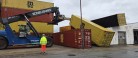 Container væltet ned i tag – ingen personer kommet til skade
