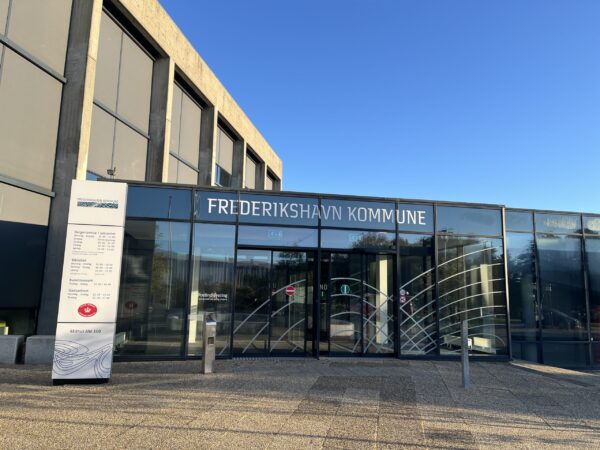 Frederikshavn Kommune er ’højdespringer’ i ny undersøgelse om erhvervspræstationer